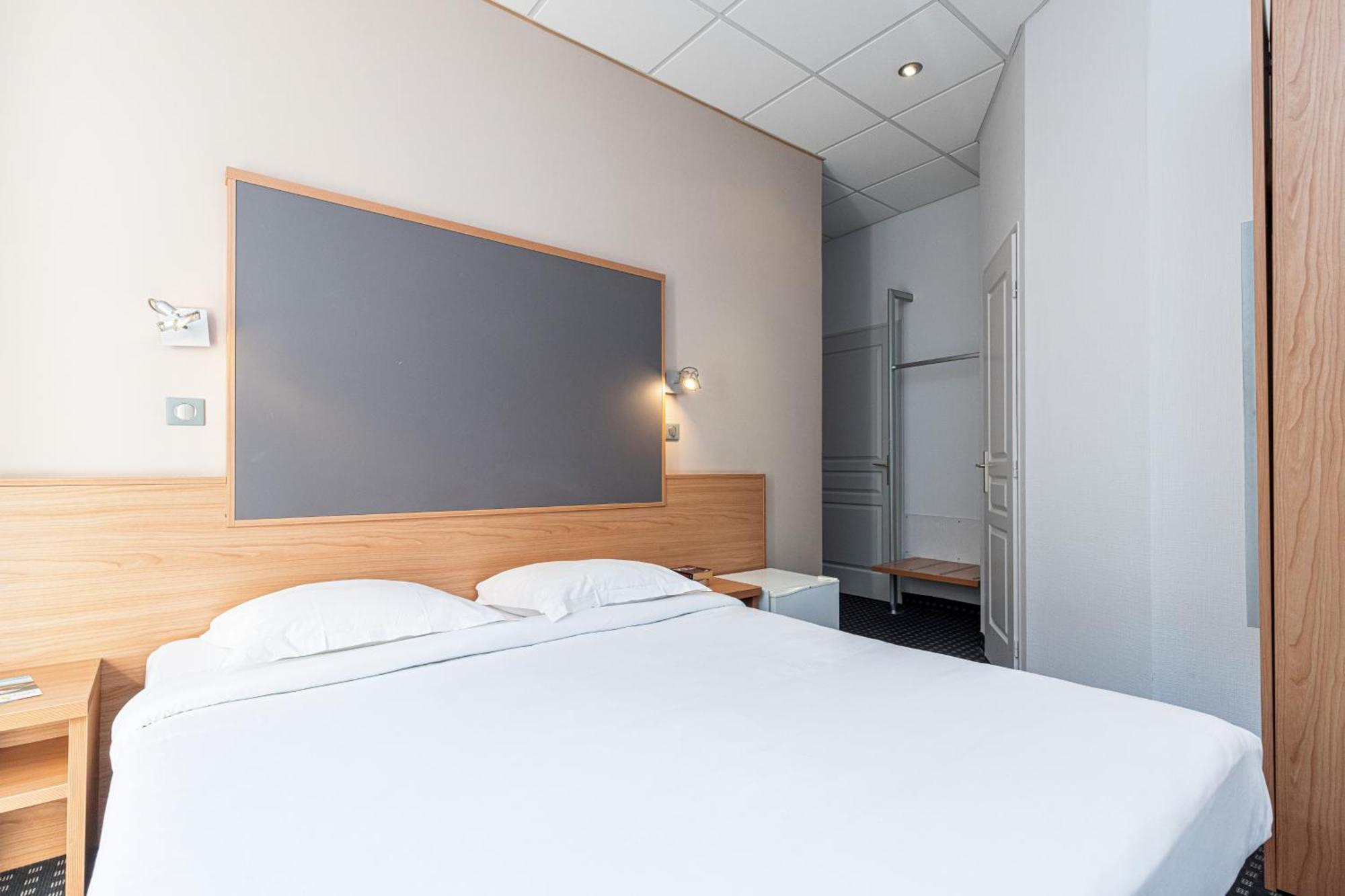 Modern Waikiki Hotel Cannes Exterior photo